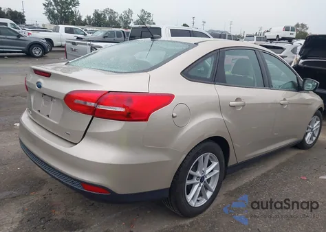 2018 Ford Focus Se z USA, uszkodzony, nr VIN 1FADP3F22JL287712